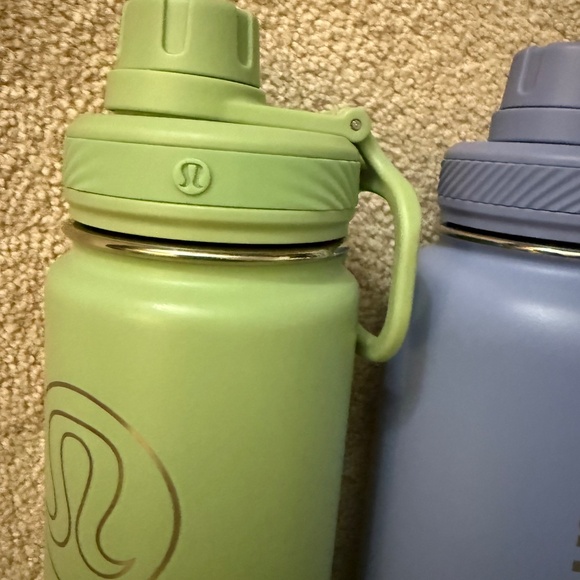 Lululemon water bottle - Picture 5 of 6